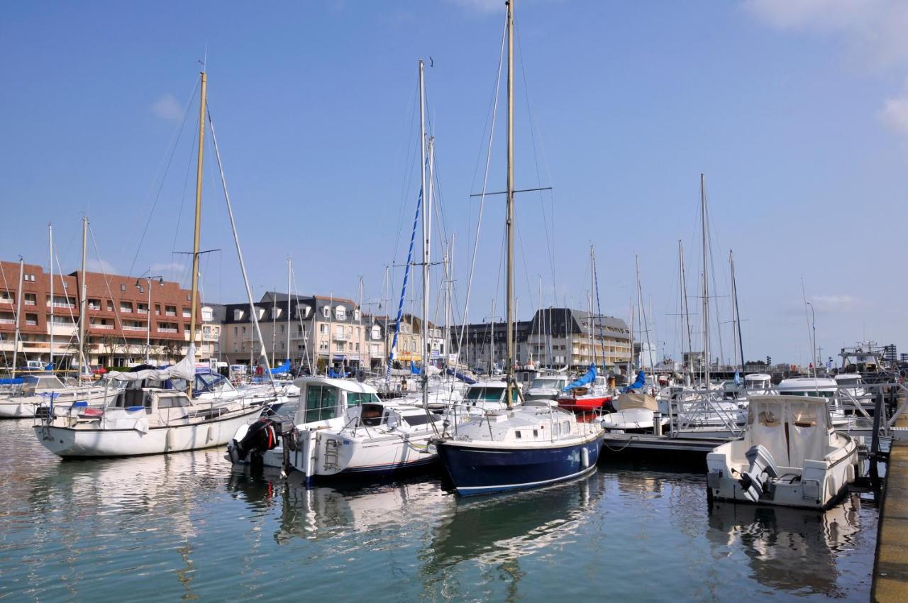 Appartement A 300M De La Plage - Exterieur Commun Asnelles Kültér fotó